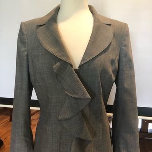 Anne Klein pants suit size 10 (petite) grey EUC